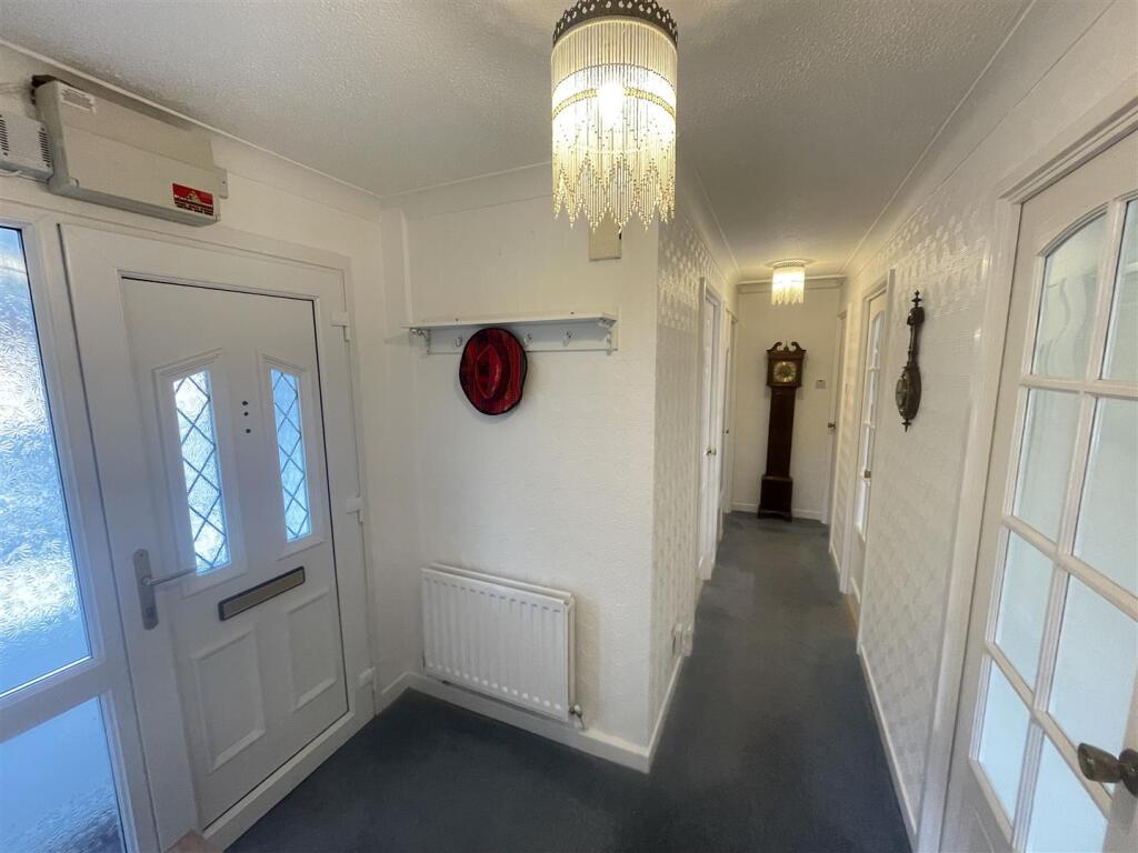 Heathbank Avenue, Wirral photo 3