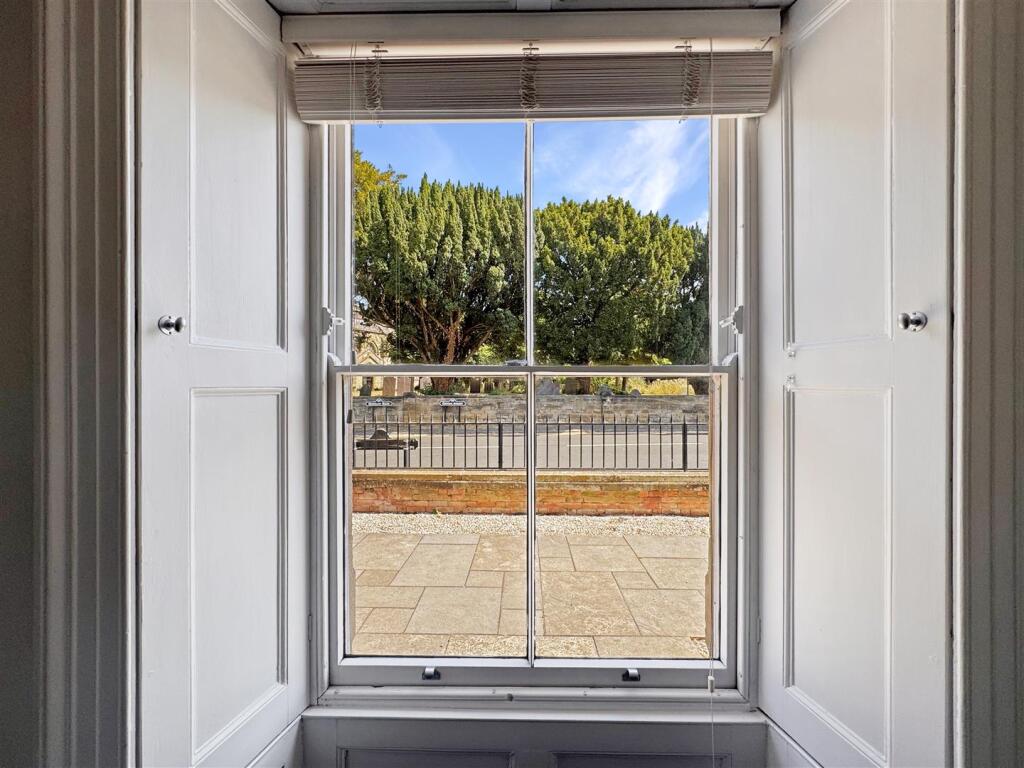 Apartment in Leicester - More