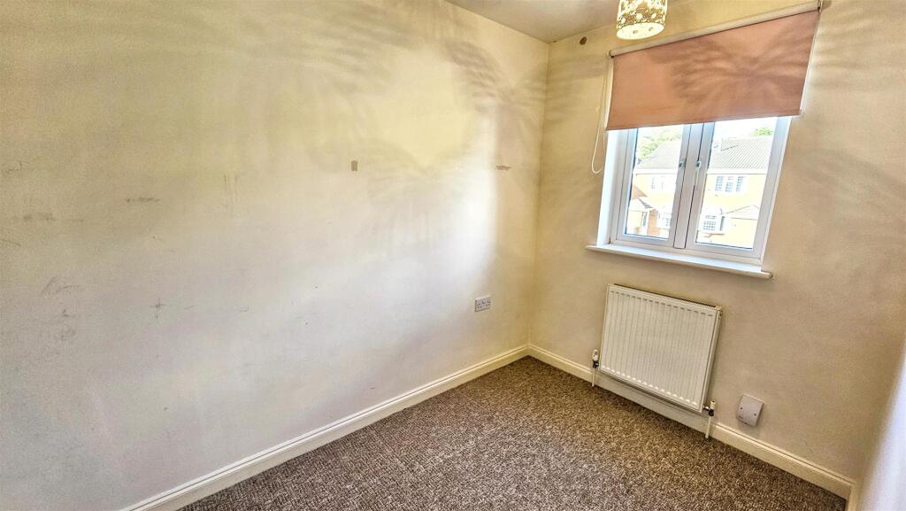 House in Leicester - More