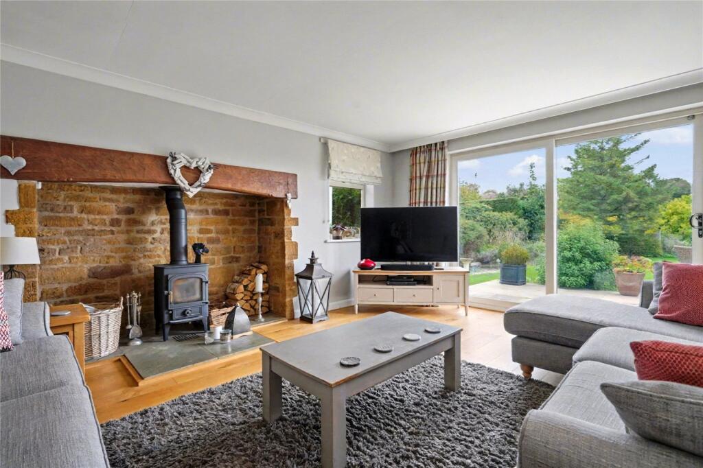 House in Sulgrave, West Northamptonshire - View 6