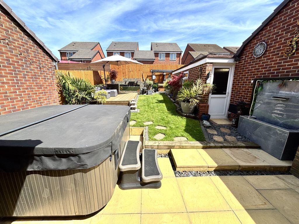 Hall End Road, Great Barr, Birmingham B42 2BF - View 3