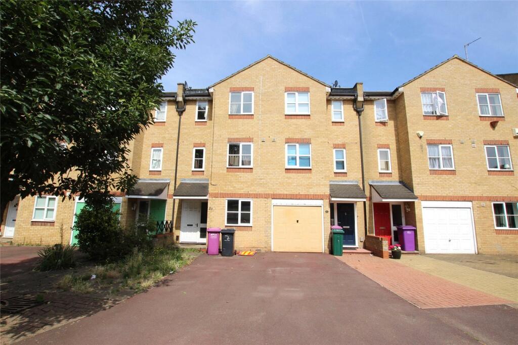 Main image of property: 26 Masthouse Terrace, London, E14