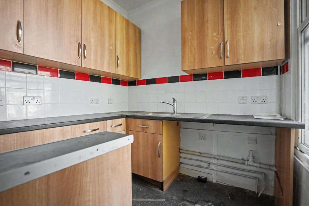 Apartment in London - View 5