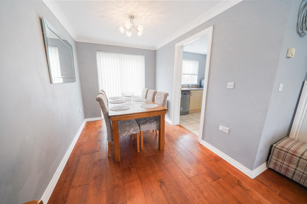 House in Swansea, Parc Bryn Heulog, Birchgrove - More