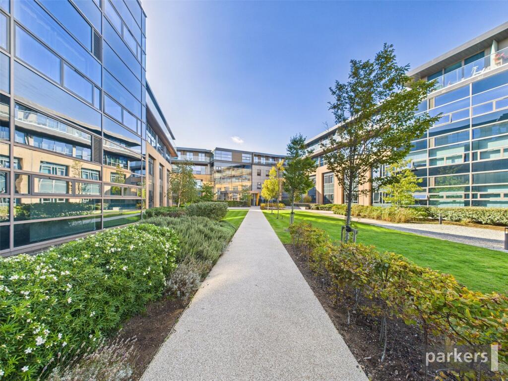 Main image of property: Wokingham Road, Bracknell, Berkshire, RG42