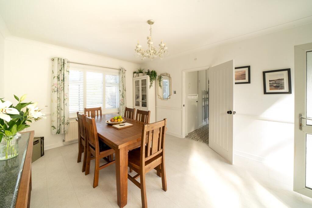 84a Redlands Road, Penarth, The Vale Of Glamorgan. CF64 2WL - View 6