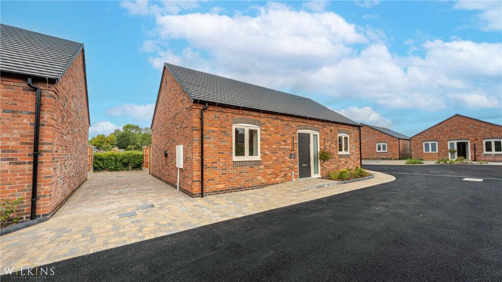 Little Warton Road, Warton, Tamworth, Warwickshire, B79
