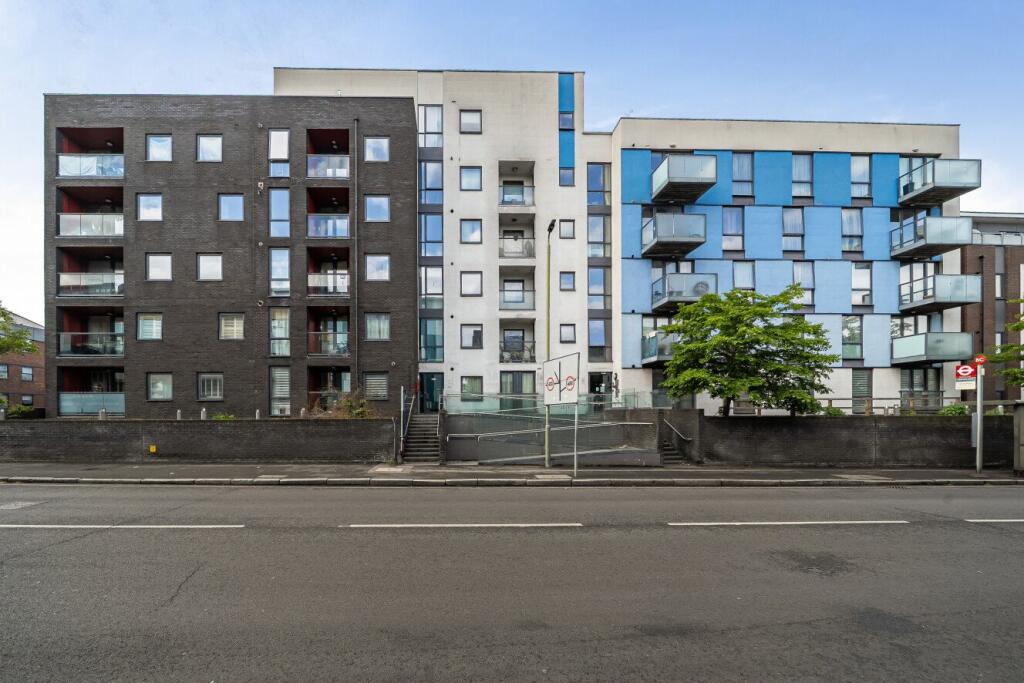 Main image of property: Homesdale Road, Bromley, BR2
