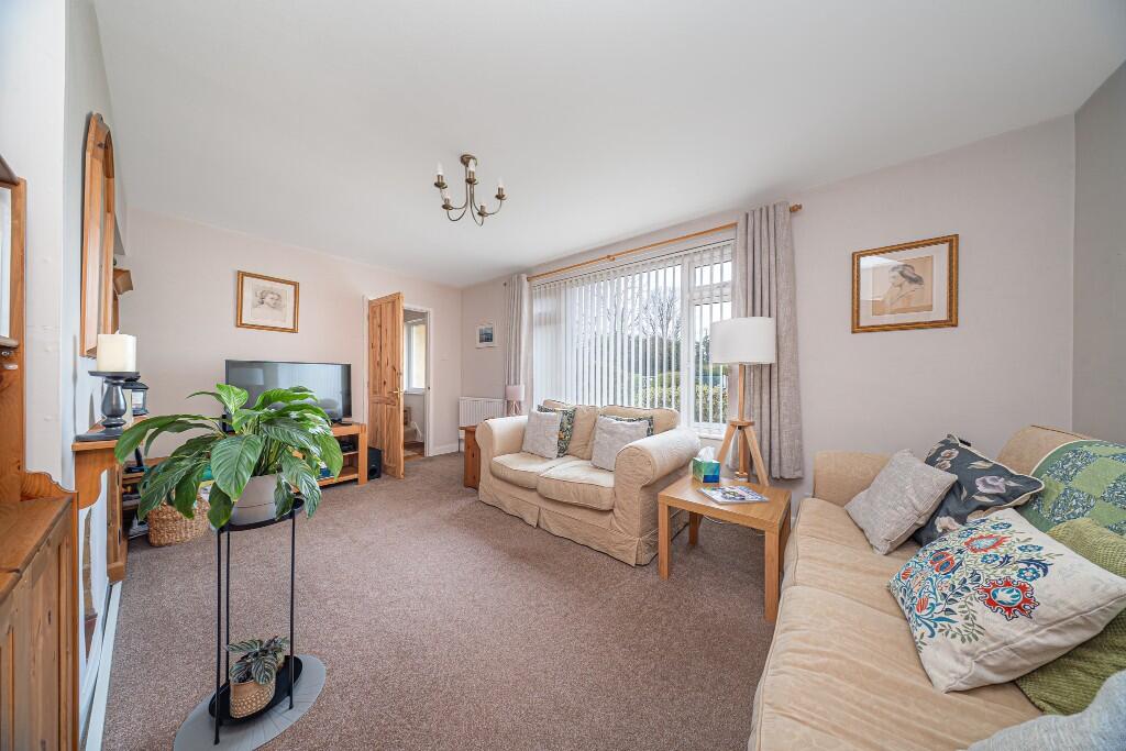 Lowmead, Trowbridge photo 4
