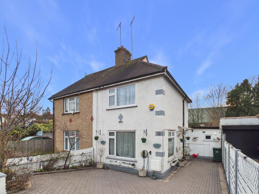 Main image of property: Ryhope Road, London, N11