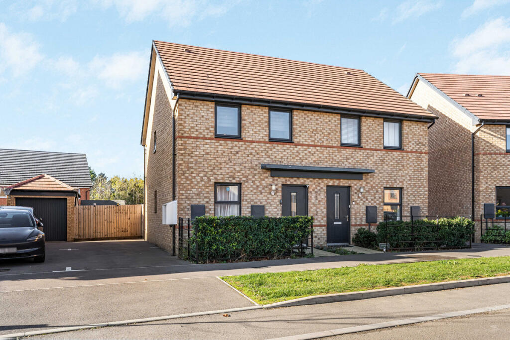 Main image of property: Baileys Crescent, Abingdon, OX14