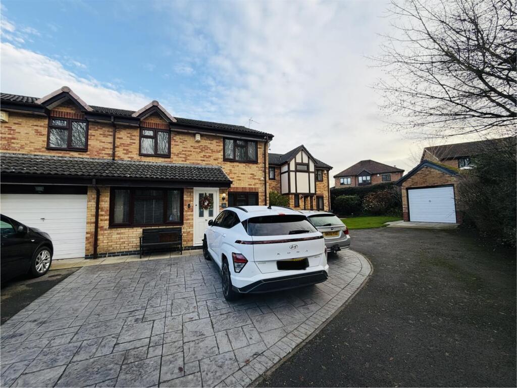 Main image of property: Applegarth, Coulby Newham, Middlesbrough