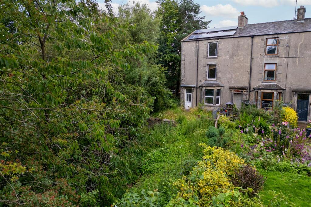 Main image of property: 4 South View, High Bentham
