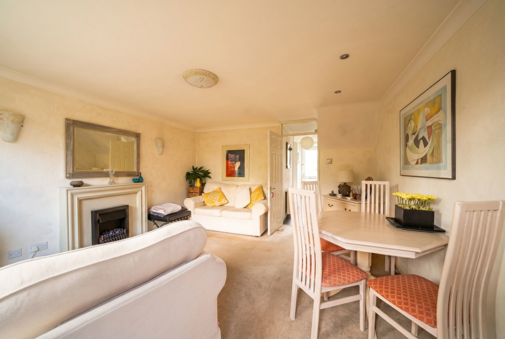 Green Court, Fox Hollies Road, Hall Green photo 4