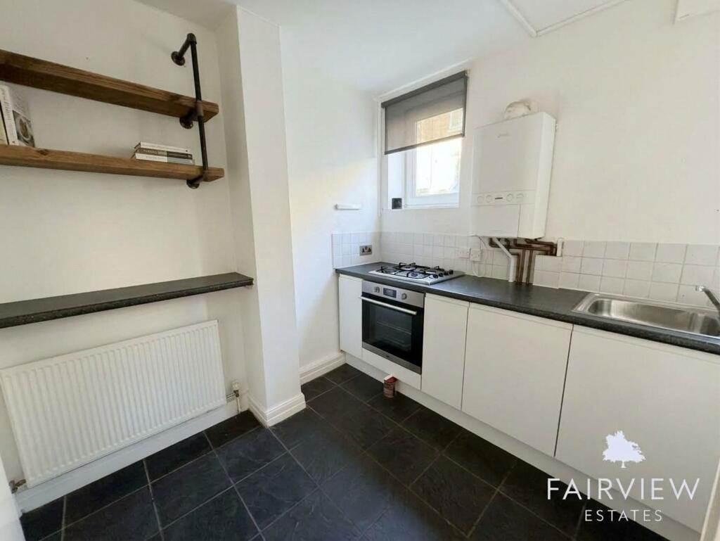 Apartment in Nottingham - View 4