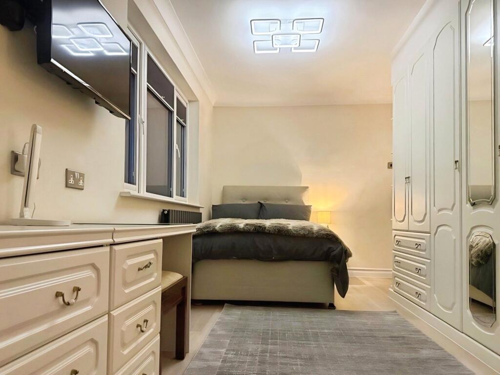 Main image of property: Christchurch Gardens, Waterlooville, Hampshire, PO7