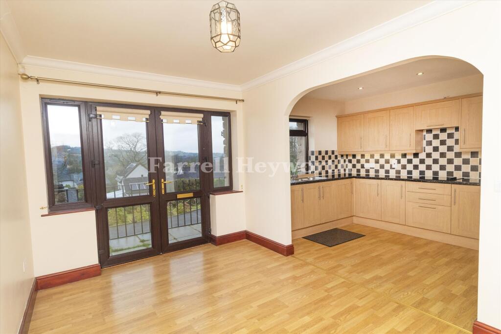 House in Kendal, Sandylands - More