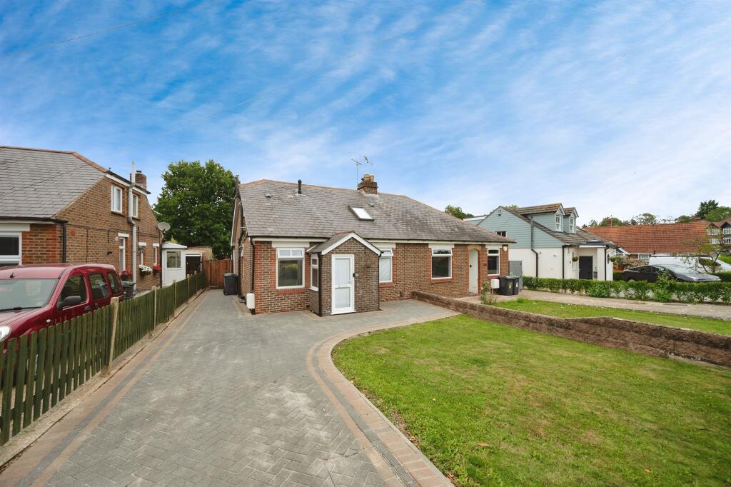 Main image of property: Park Avenue, Waterlooville