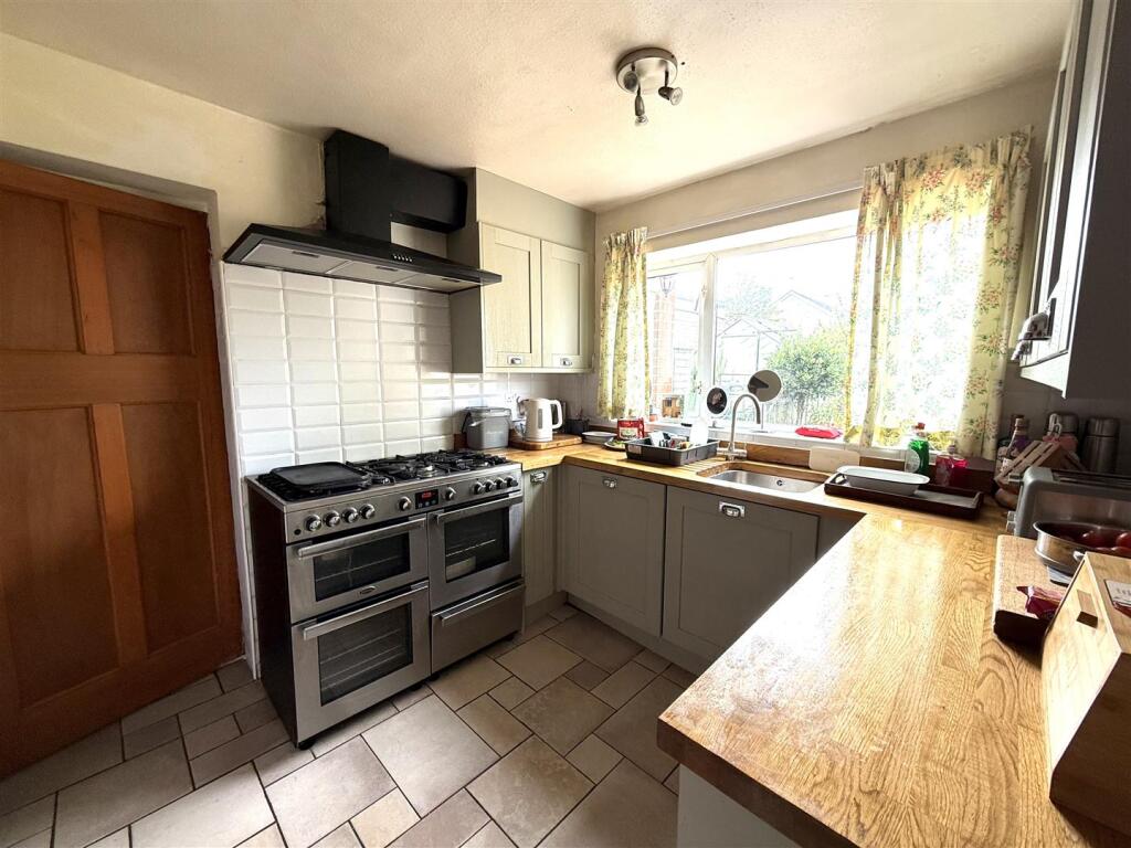 House in Walsall - More