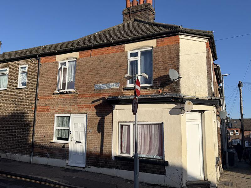 Main image of property: Arthur Street, Luton