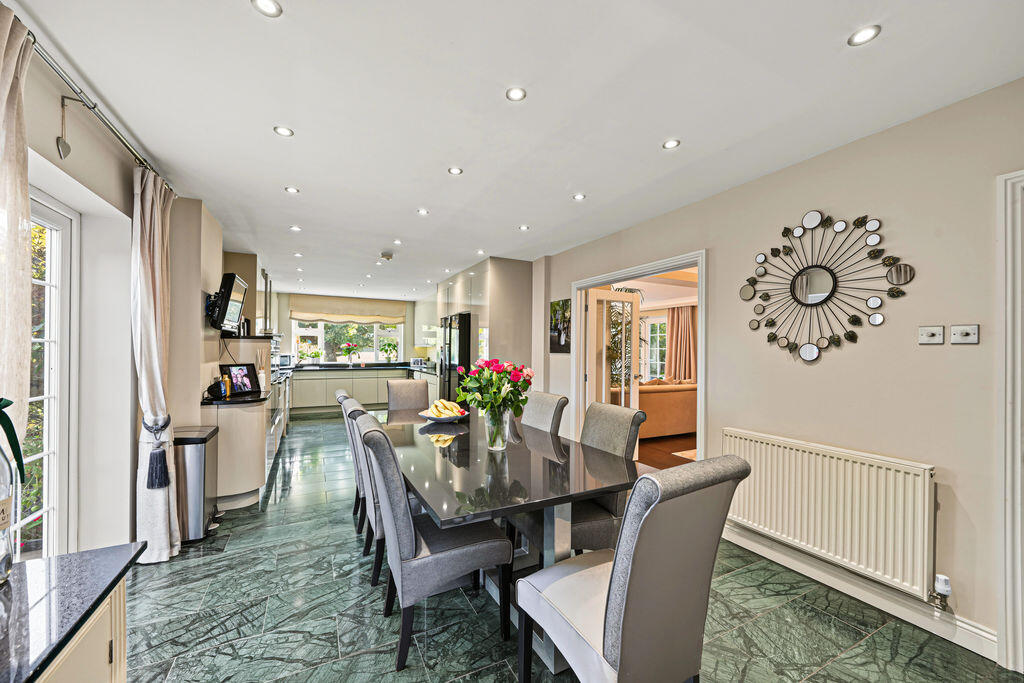 House in Harrogate, Goldsborough - View 4
