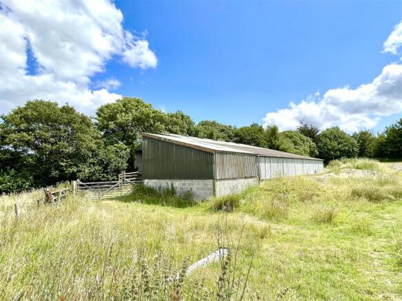 Barn &amp; Land