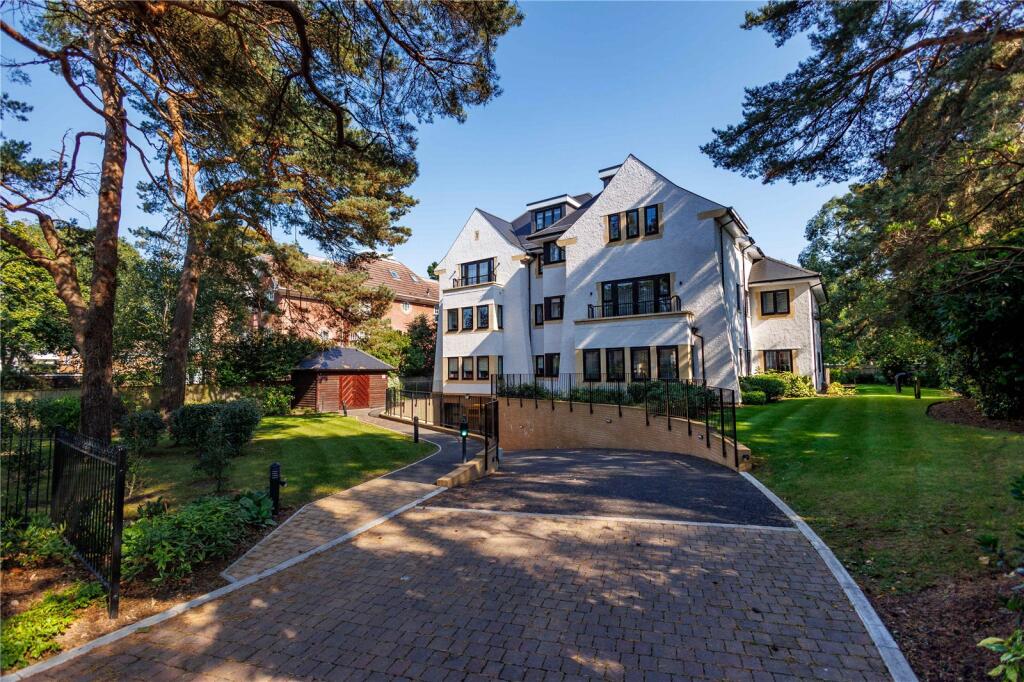 Main image of property: Hawkhurst, Haven Road, Canford Cliffs, Dorset, BH13