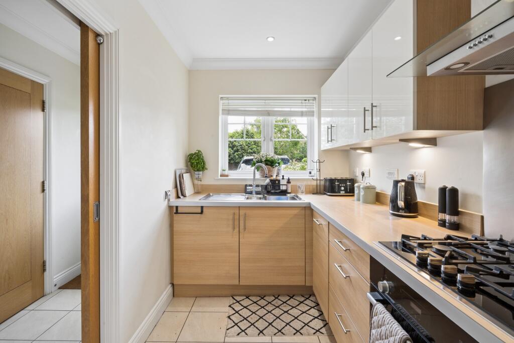 House in Maidenhead, St Marks - View 5