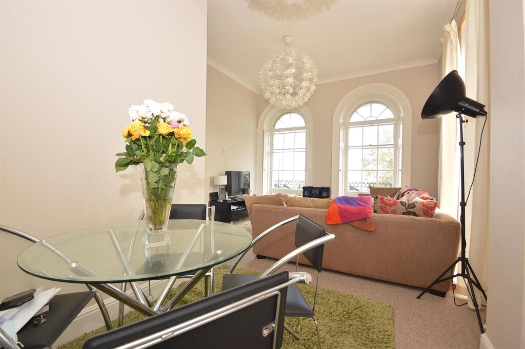Apartment in Ryde, Isle of Wight - View 4