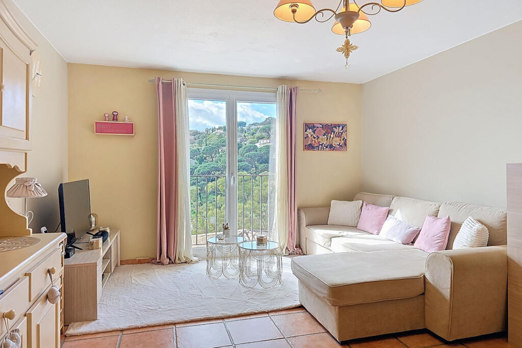 Main image of property: Provence-Alps-Cote d`Azur, Var, Grimaud