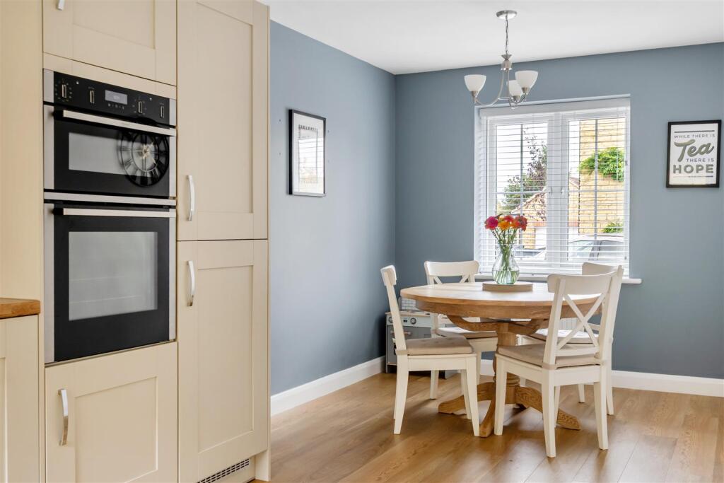 House in Chippenham, Wiltshire - View 4