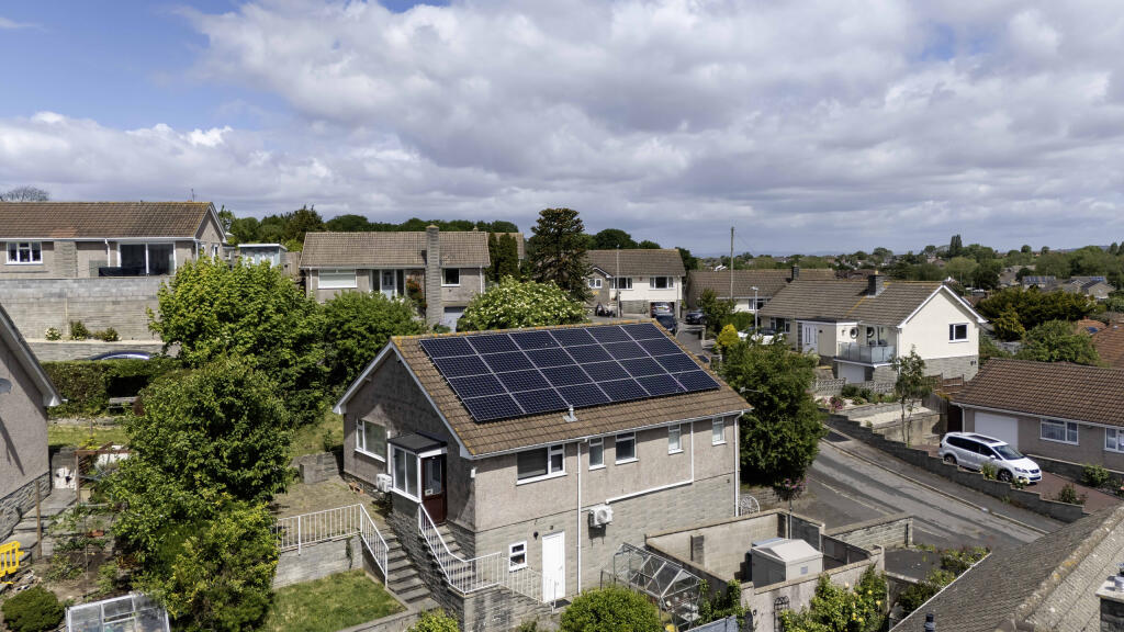 Main image of property: Cherrywood Rise, Worle, Weston-Super-Mare