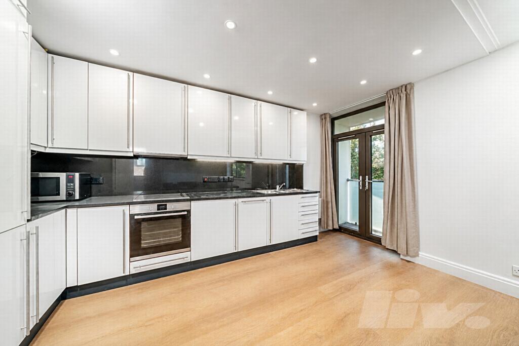 Apartment in London - View 3