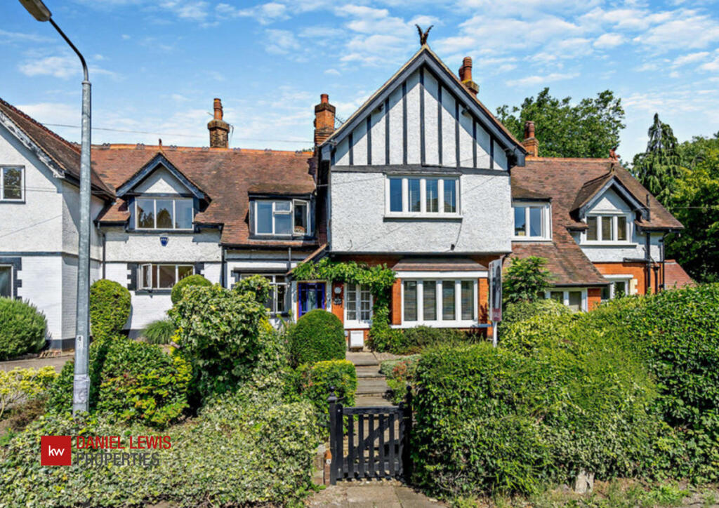 Main image of property: Debden Lane, Loughton, IG10