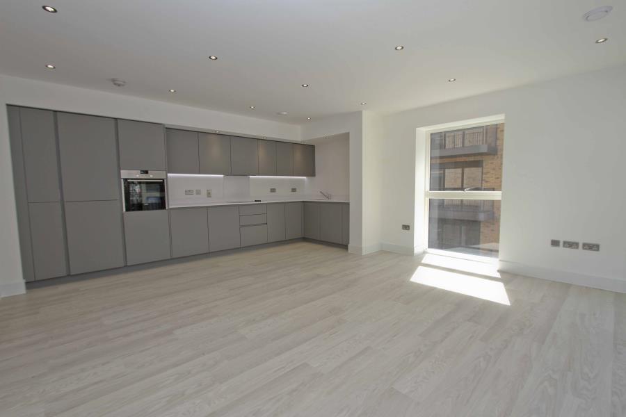 Apartment in Harrow - View 3