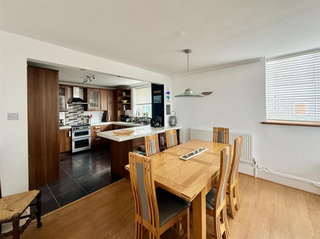 House in Plymouth, Cattedown - View 5