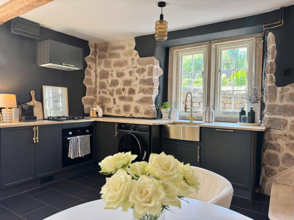 House in Derbyshire Dales, Cromford - More