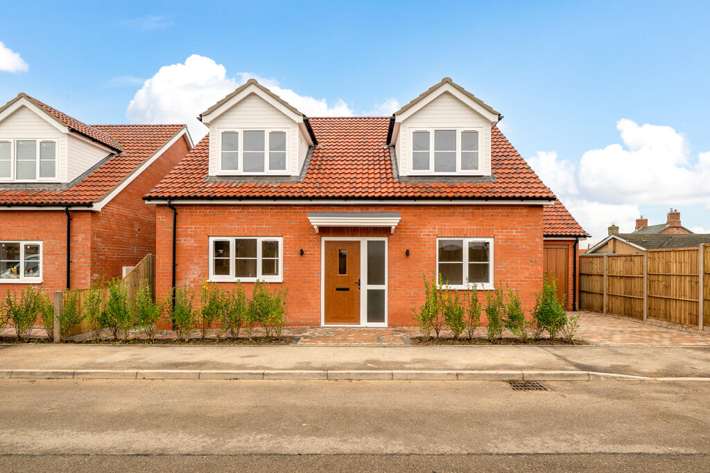 Main image of property: 2a Shire Close, Billinghay, Lincoln, Lincolnshire, LN4 4GR