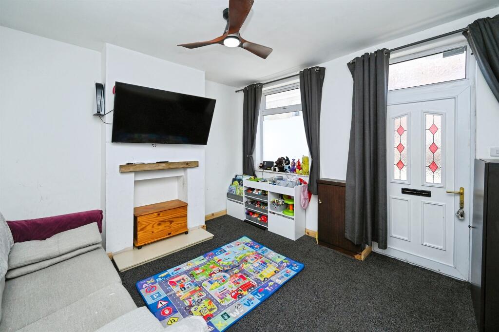 House in Ripley, Butterley - View 3