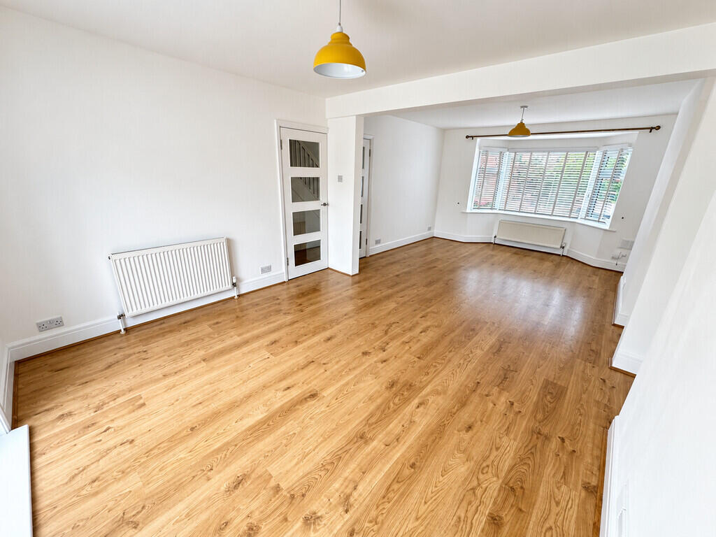 Hadrian Avenue, Southwick photo 4