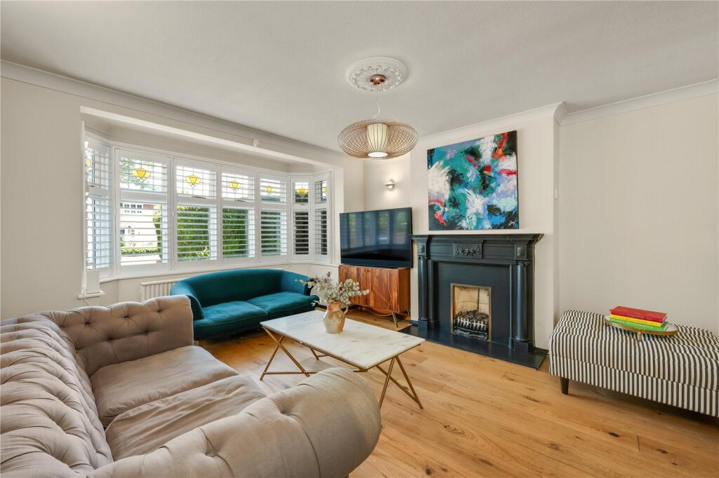 House in Elmbridge, Hersham - View 4