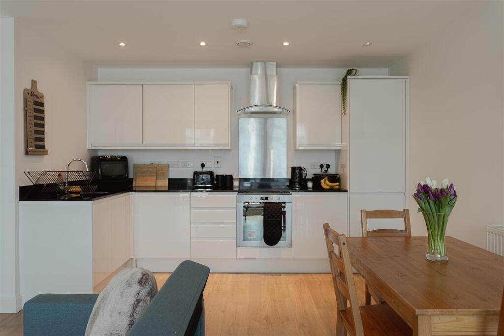 Main image of property: High Street, Redhill