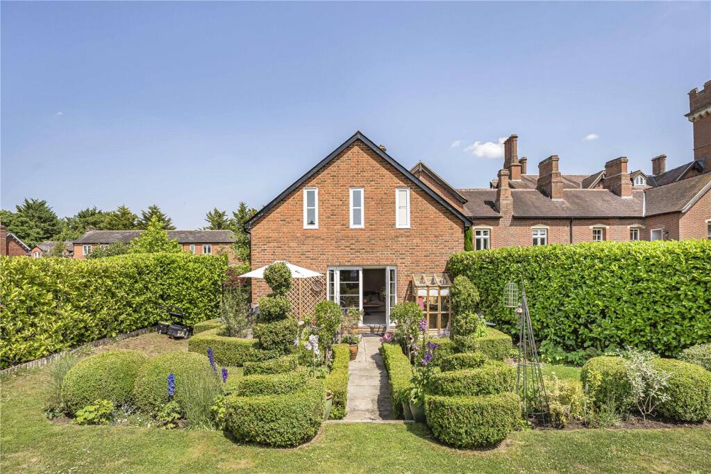 Additional image 16 of Bedwell Park, Cucumber Lane, Essendon, Hatfield, AL9
