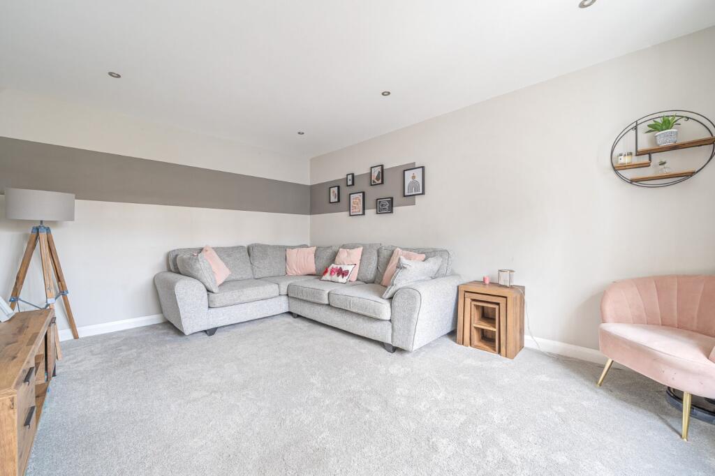 Howard Road, Seer Green, Beaconsfield, Buckinghamshire, HP9 photo 3