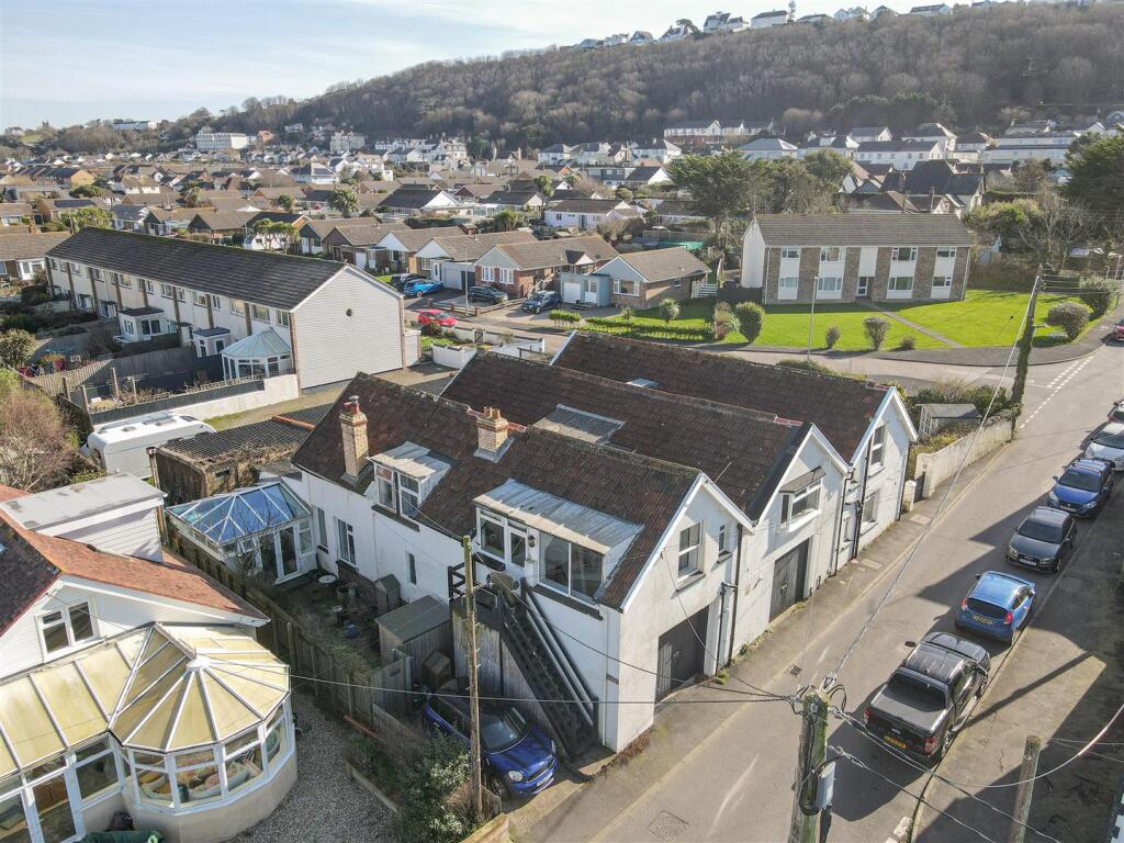 Property photo 11