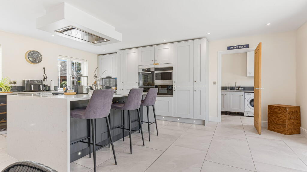 House in Walsall - View 4
