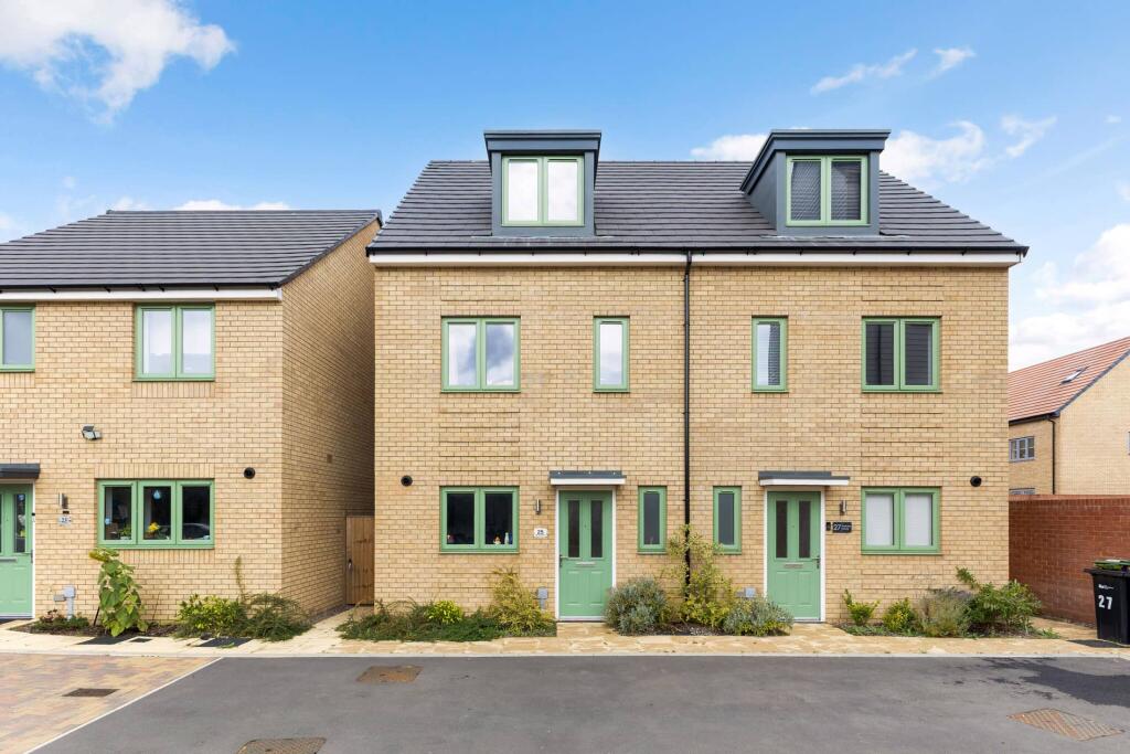 Main image of property: 25 Peridot Drive, Wellingborough, Northamptonshire, NN8 6DS