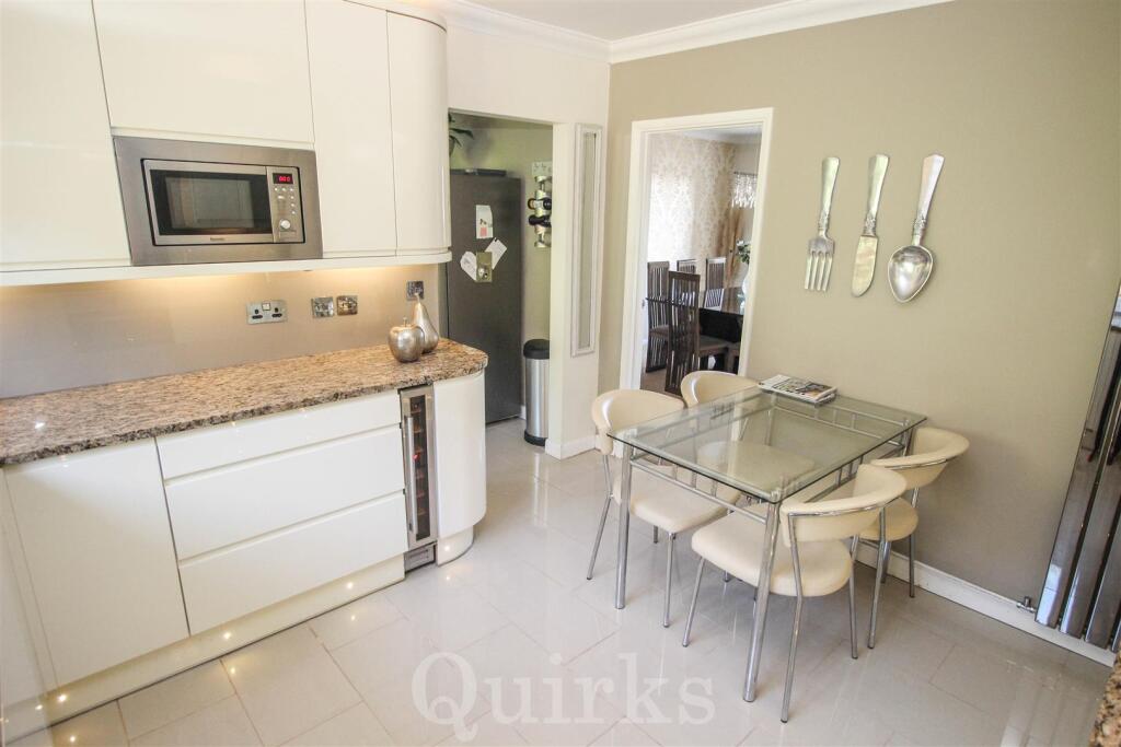 The Mount, Billericay photo 4