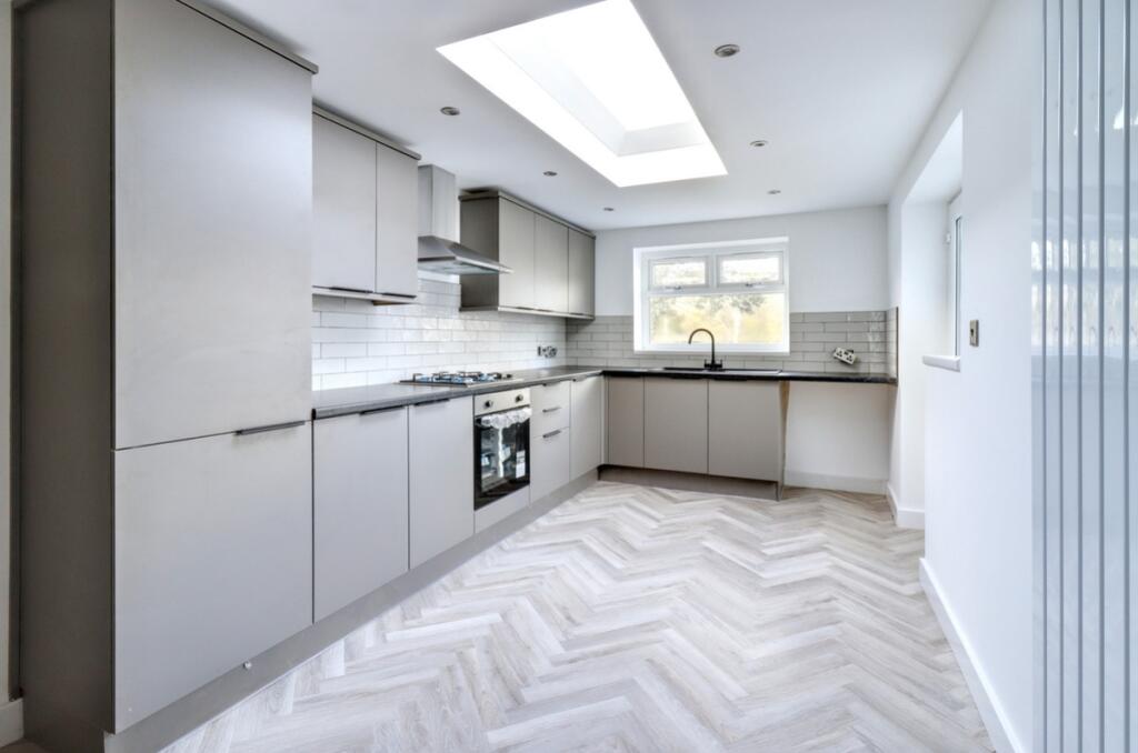 Main image of property: Bridge Street, Killamarsh, Sheffield, South Yorkshire, S21