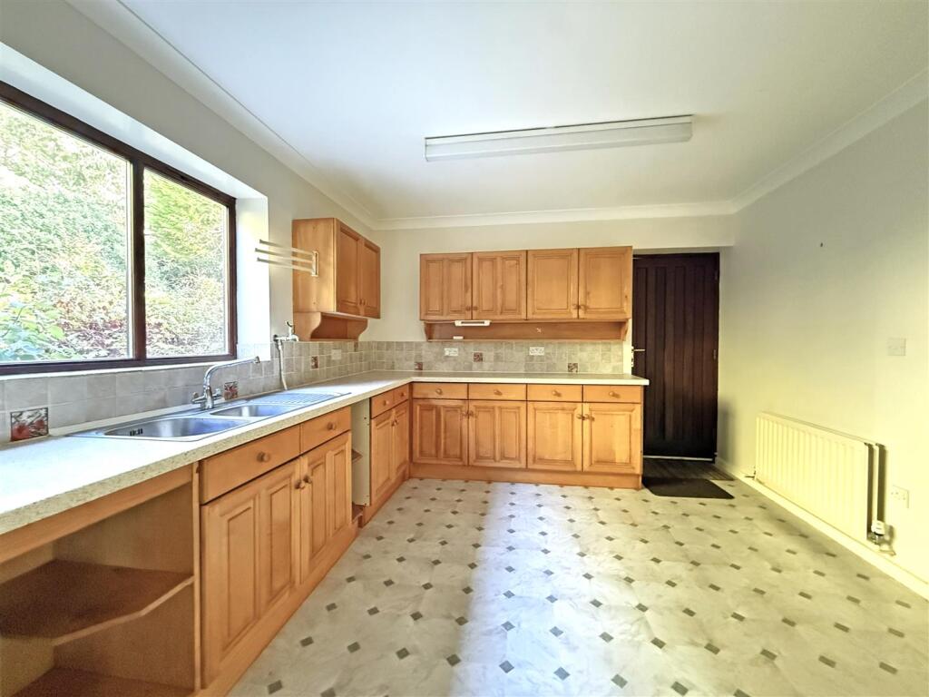 House in Church Stretton, Shropshire - View 3